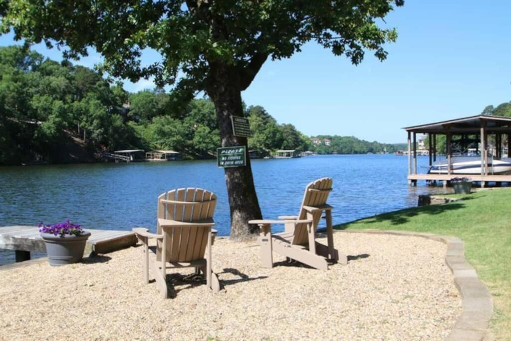 #09 - Large Lakeview One Bedroom- Pet Friendly Hot Springs Extérieur photo