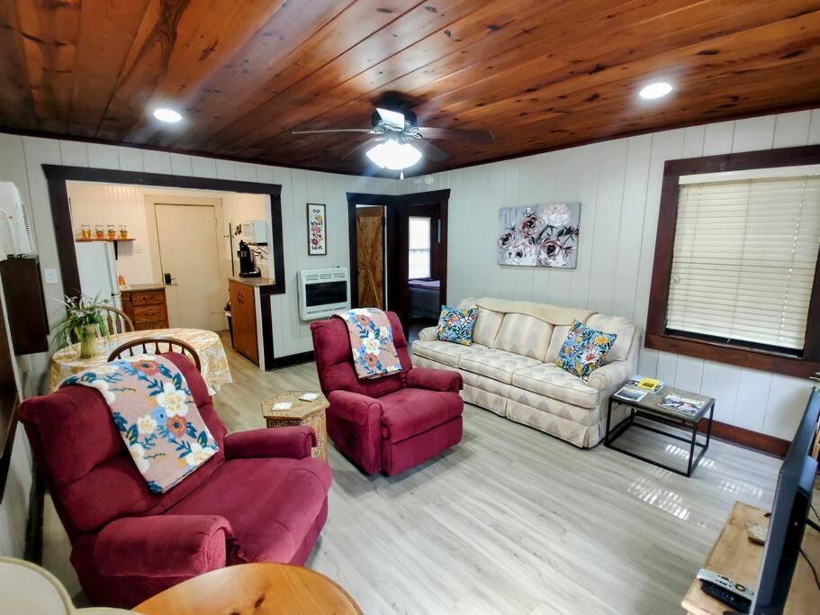 #09 - Large Lakeview One Bedroom- Pet Friendly Hot Springs Extérieur photo